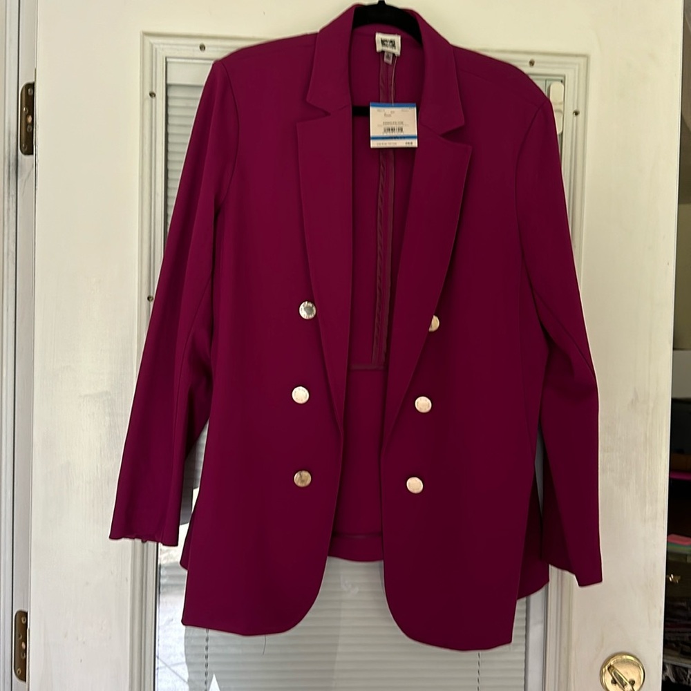ANNE KLEIN